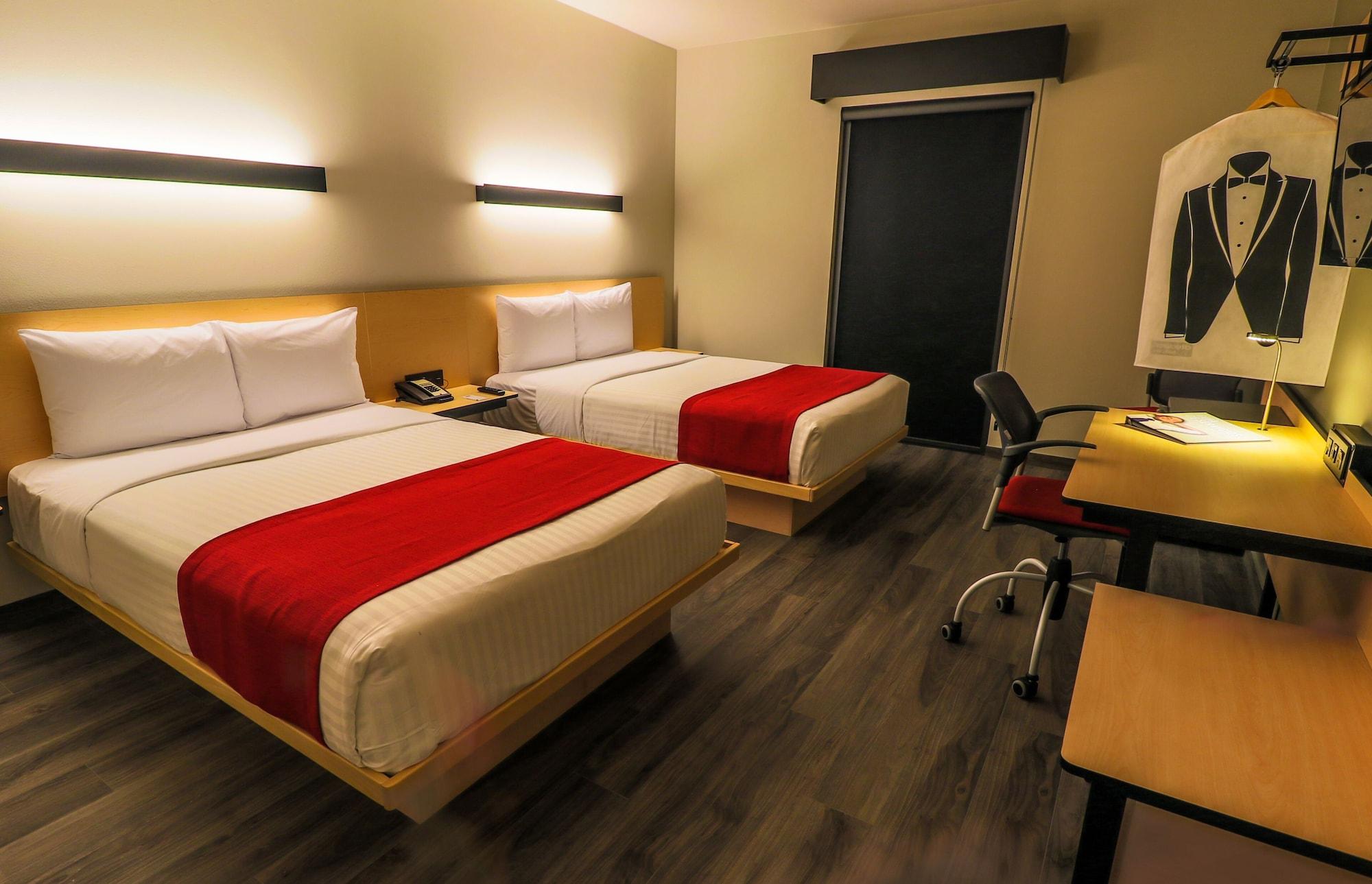 City Express Plus By Marriott Puerto Vallarta Buitenkant foto