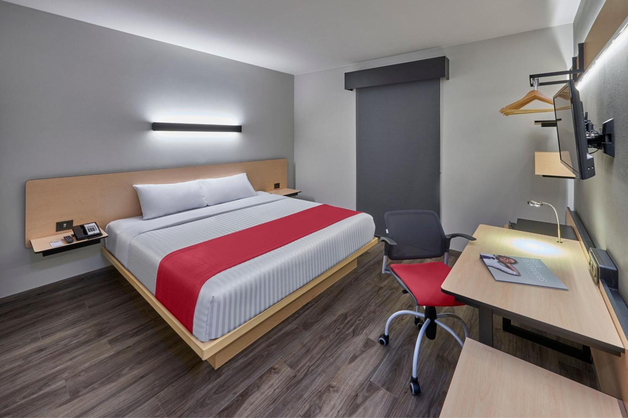 City Express Plus By Marriott Puerto Vallarta Buitenkant foto